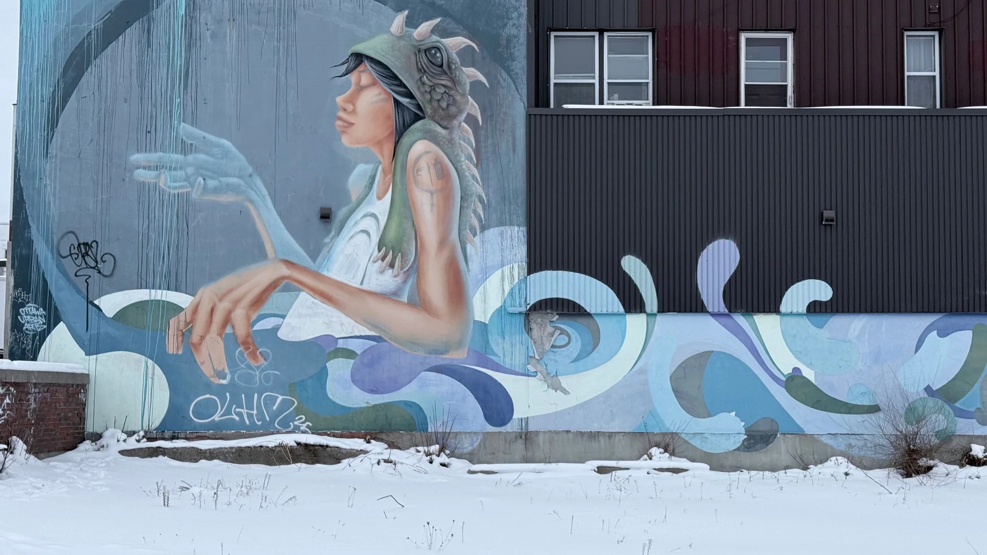 Public mural artwork in Rideau Gardens, Ottawa - Street art scene