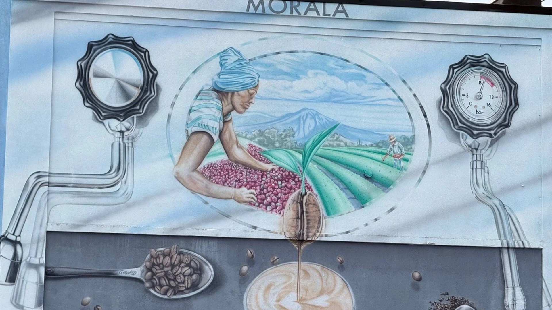 Mural artwork by Jocelyn Galipeau - Street art in Centretown, Ottawa, Ontario