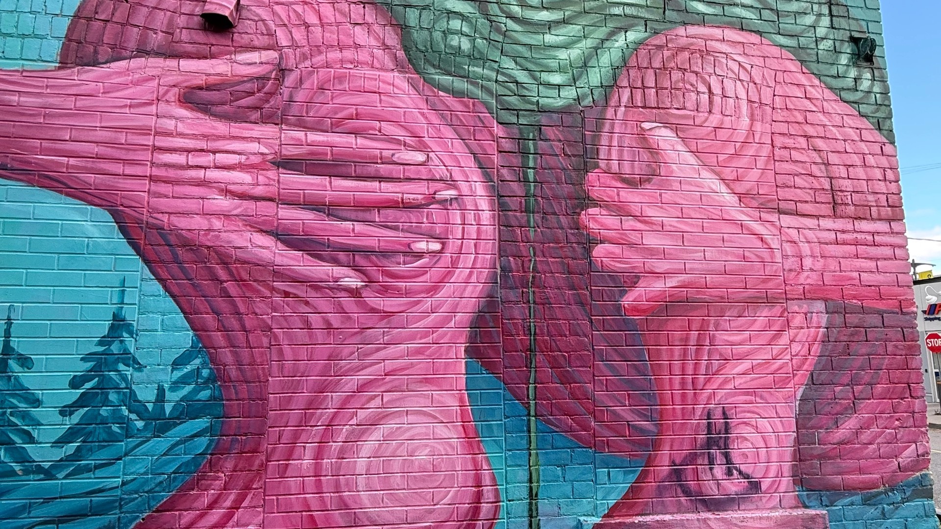 Mural by Danae Brissonnet at 5 Arlington Ave (2020) mural in Centretown by Danae Brissonnet
