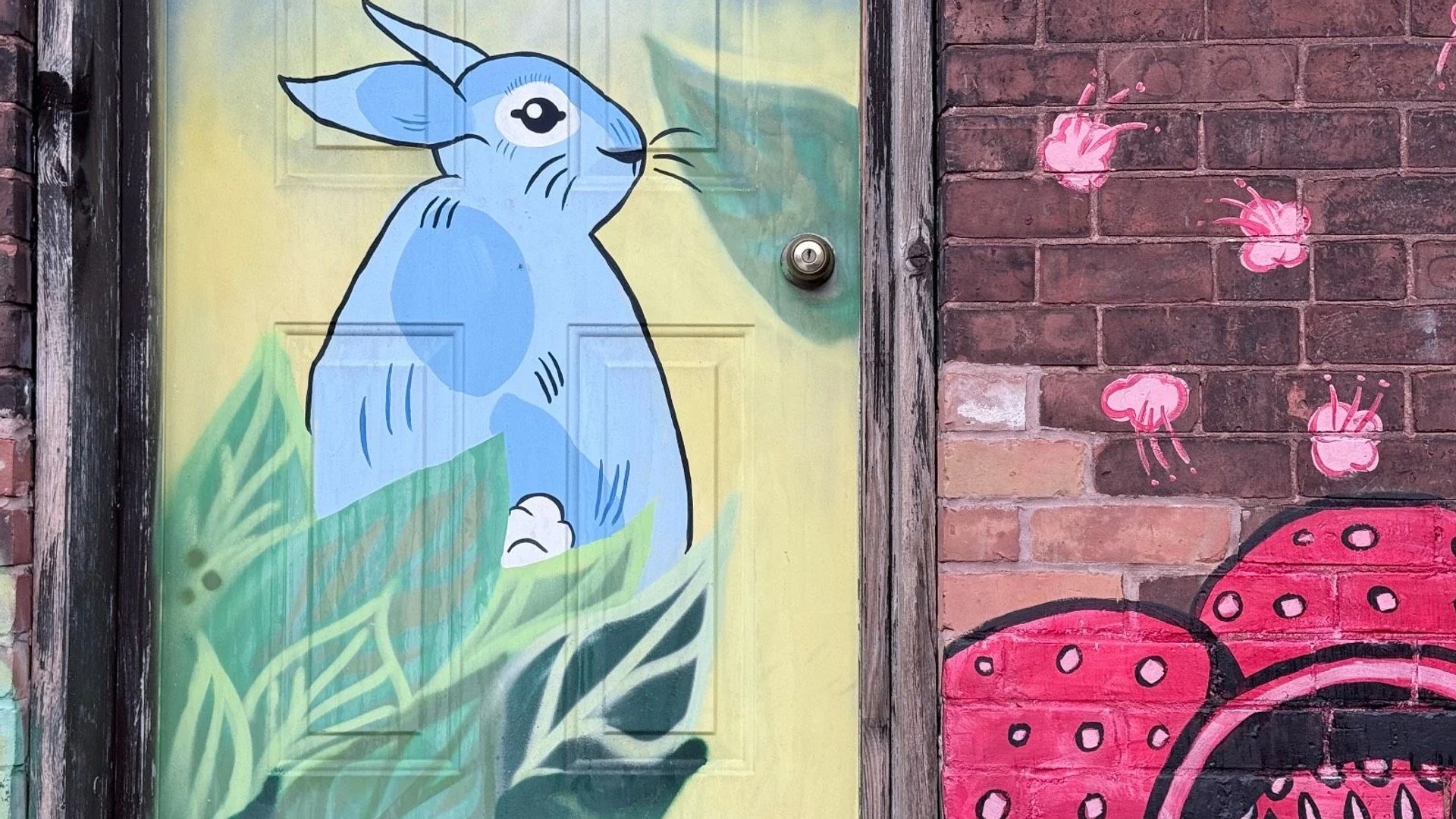 Untitled Submission by Unknown - Mural in Centretown, Ontario