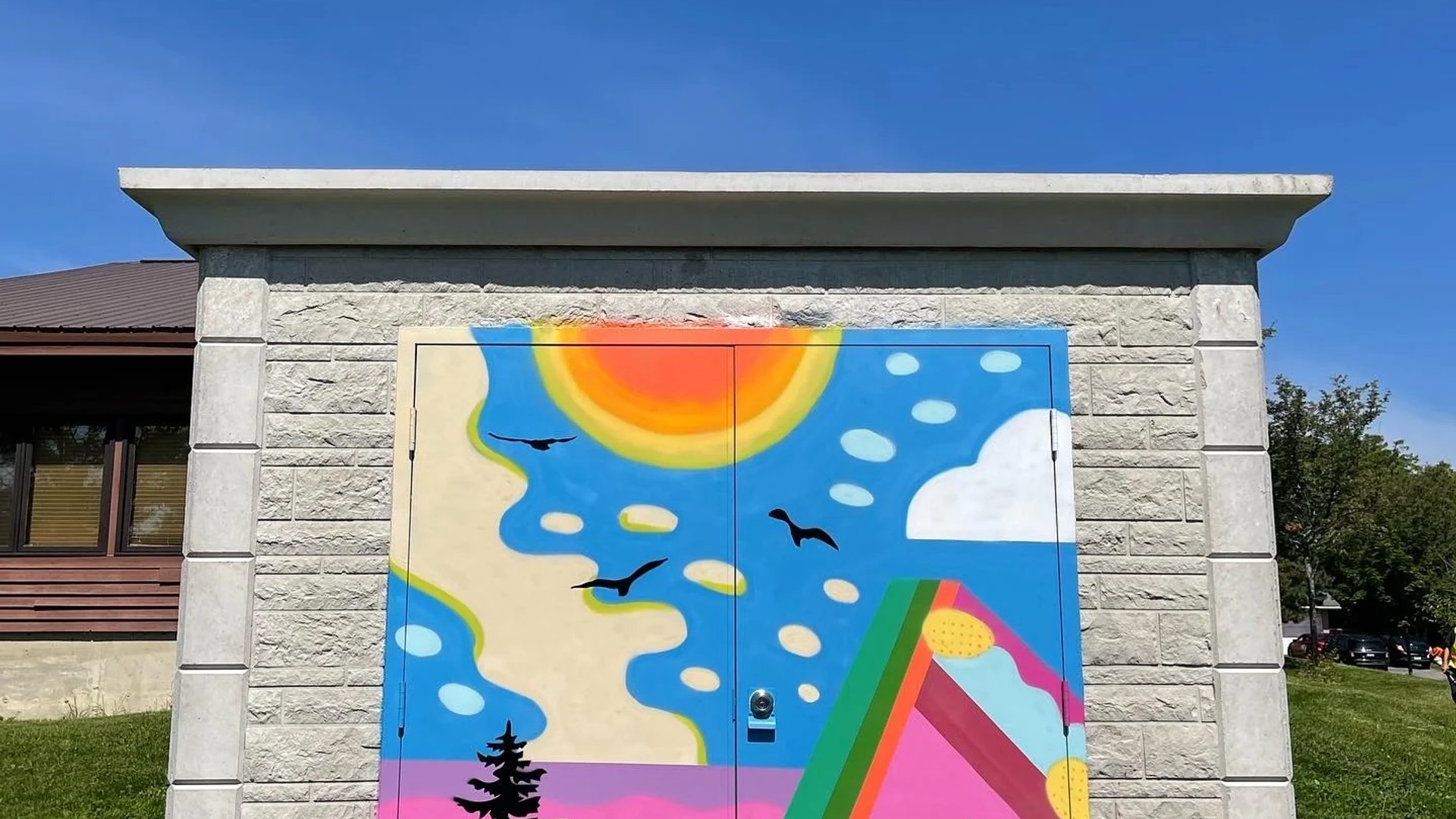 “Get together” by TRP613 - Mural in Ottawa, Ontario
