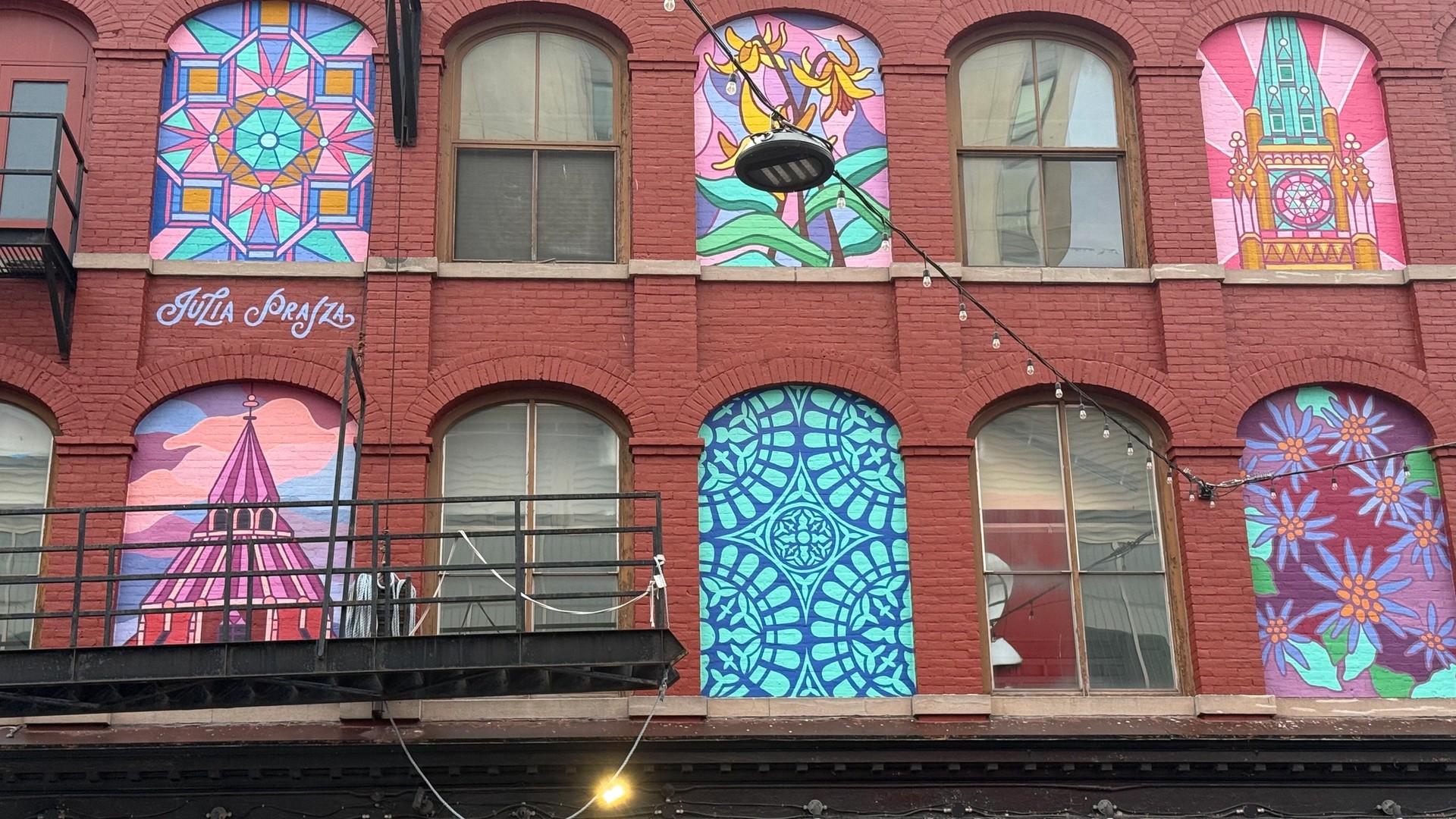 Treasures of Ottawa mural in Lowertown by Julia Prajza