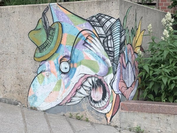 Animosités by Marie-Rosa Szychowska - Street art mural in Hull, Ottawa, Ontario
