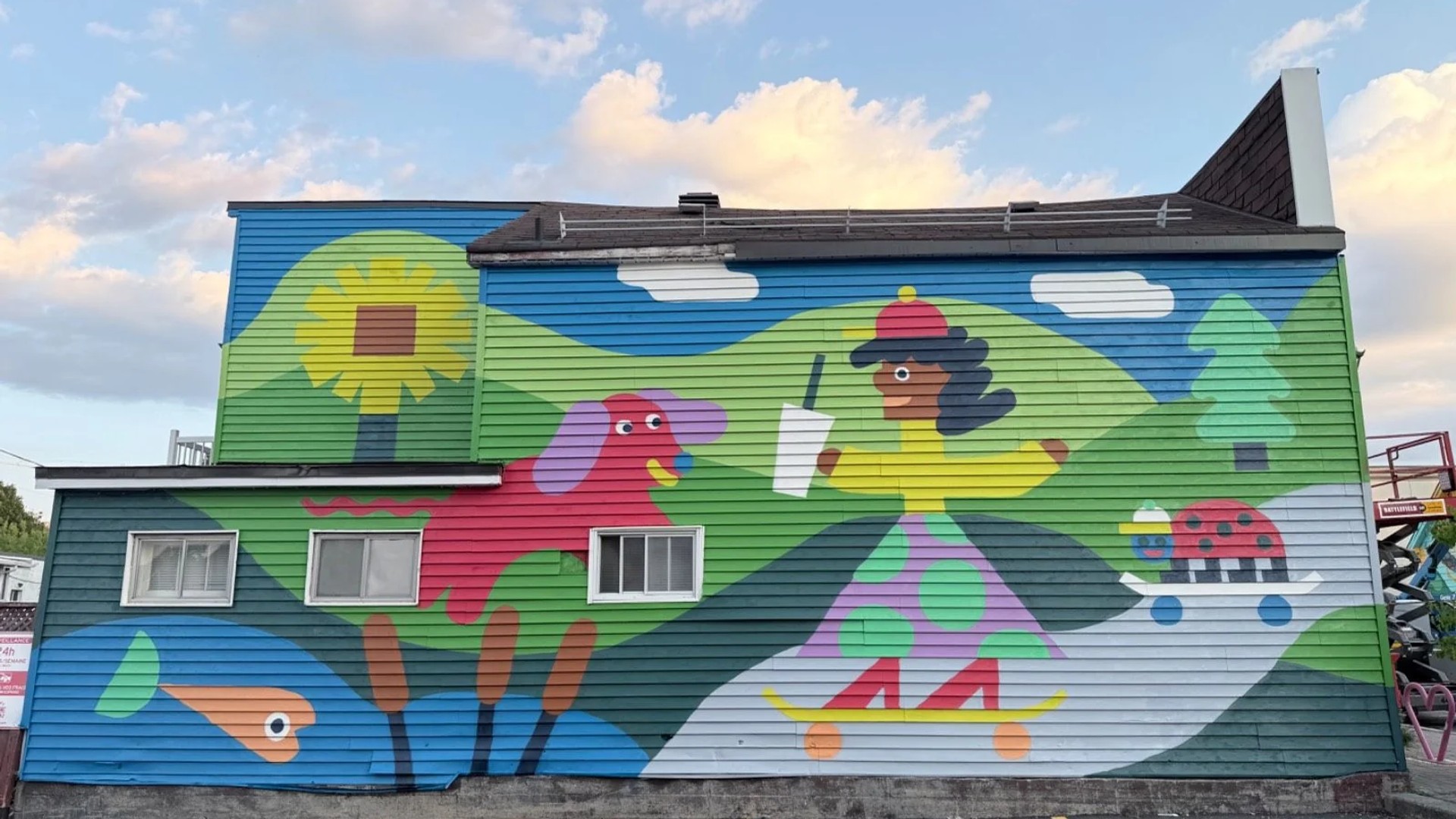 Public mural artwork in Hull, Ottawa - Street art scene
