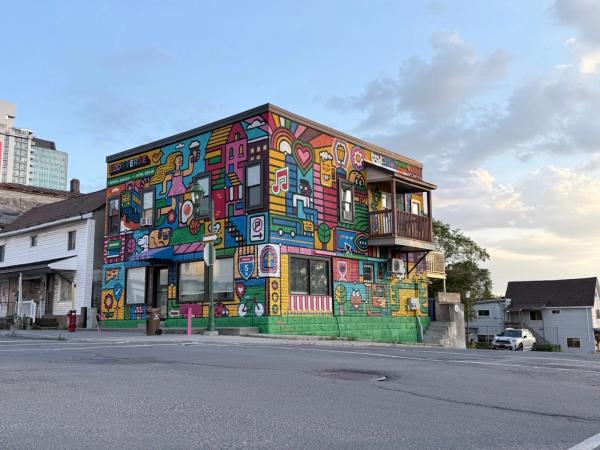Eddyverse by Chris Soueidan - Street art mural in Hull, Ottawa, Ontario