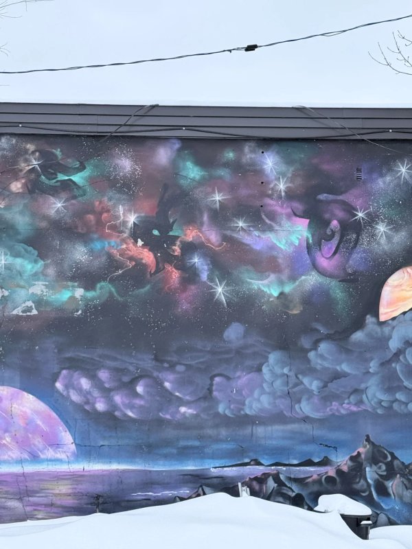 Public mural artwork in Rideau Gardens, Ottawa - Street art scene