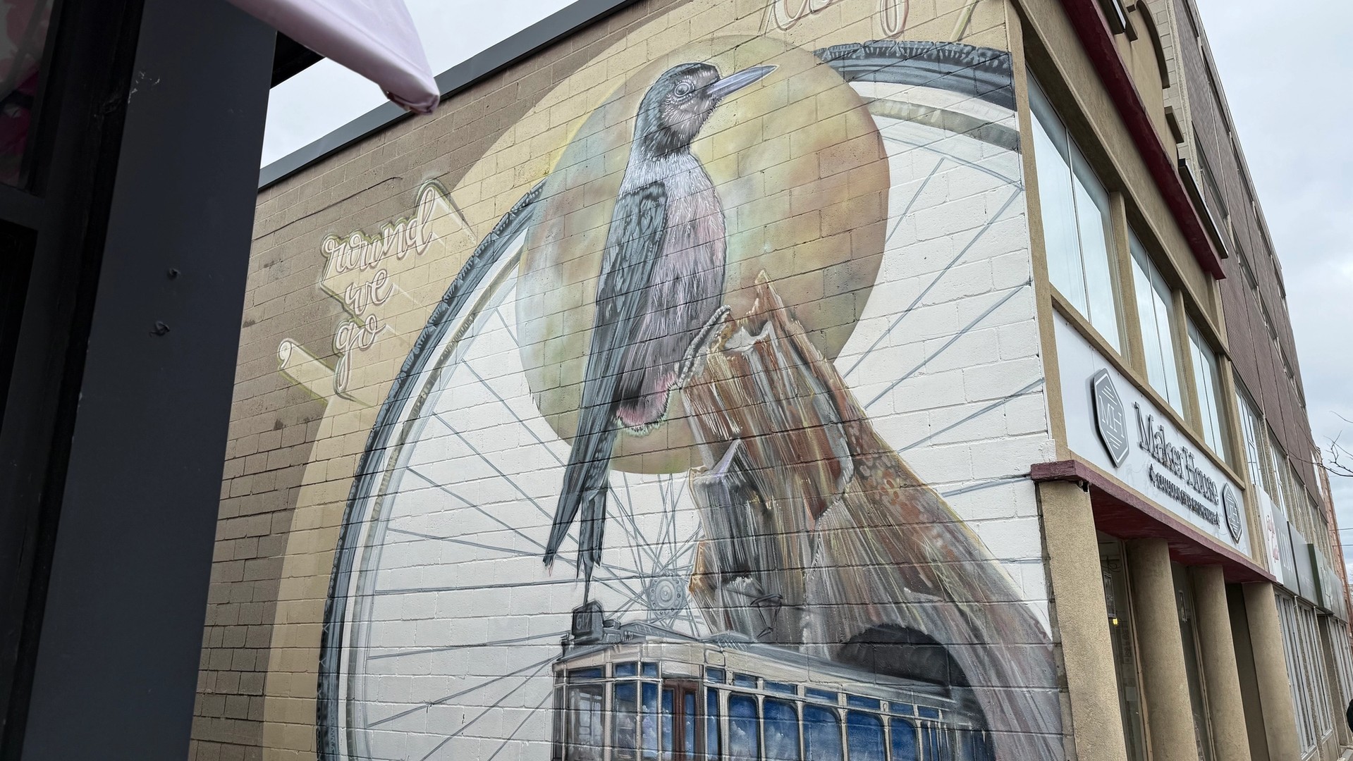 Round We Go mural in Hintonburg by Rene-Pierre Beaudry (ARPi)