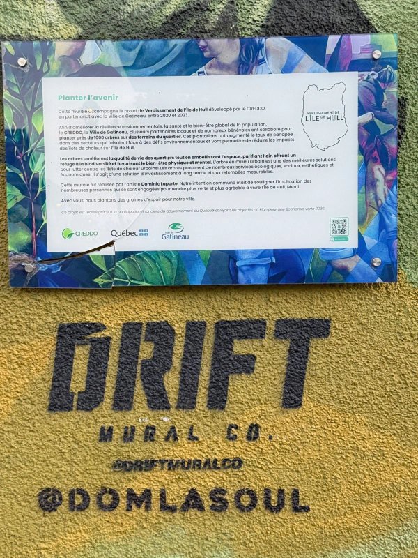 Planter l'avenir by Dom Laporte - Street art mural in Hull, Ottawa, Ontario