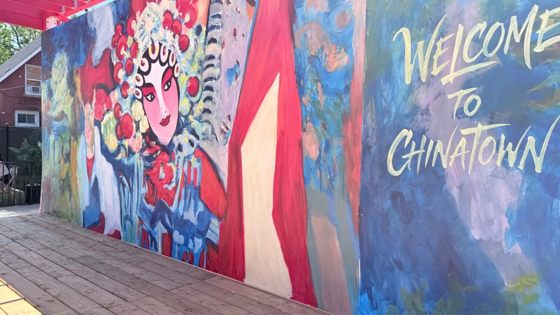 Welcome to Chinatown by Yi Chang 常怡 - Street art mural in Chinatown, Ottawa, Ontario