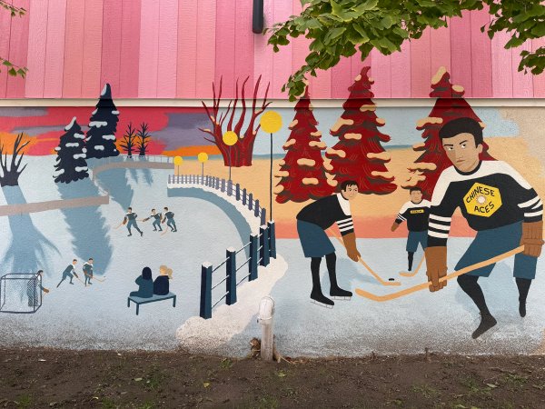 Mural of Chinese-Canadian hockey players (Chinese Aces Skate the Canal) by artist Tia Wong. Public art in the Glebe, Ottawa.