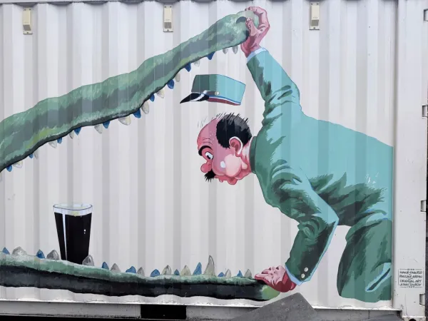 Peinture murale de la Guinness by Pascale Arpin