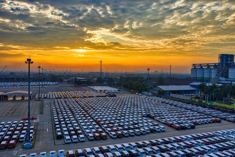 When is terminal-to-terminal car shipping