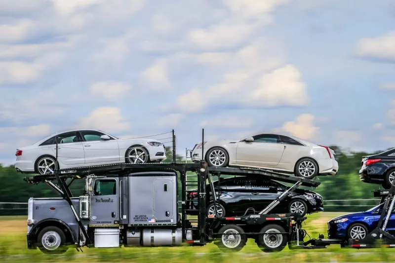 Auto transport company as alternative to car rentals