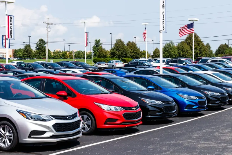 What are the pros of Edmunds?