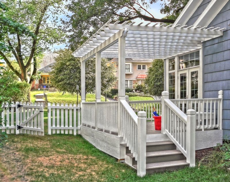 Custom pergola by All Under One Roof, Kansas City