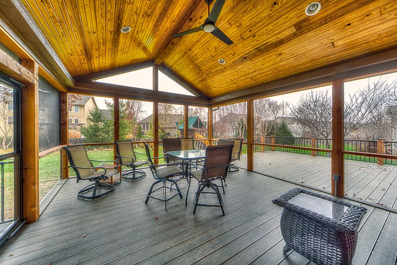 Screened porch by All Under One Roof, Kansas City