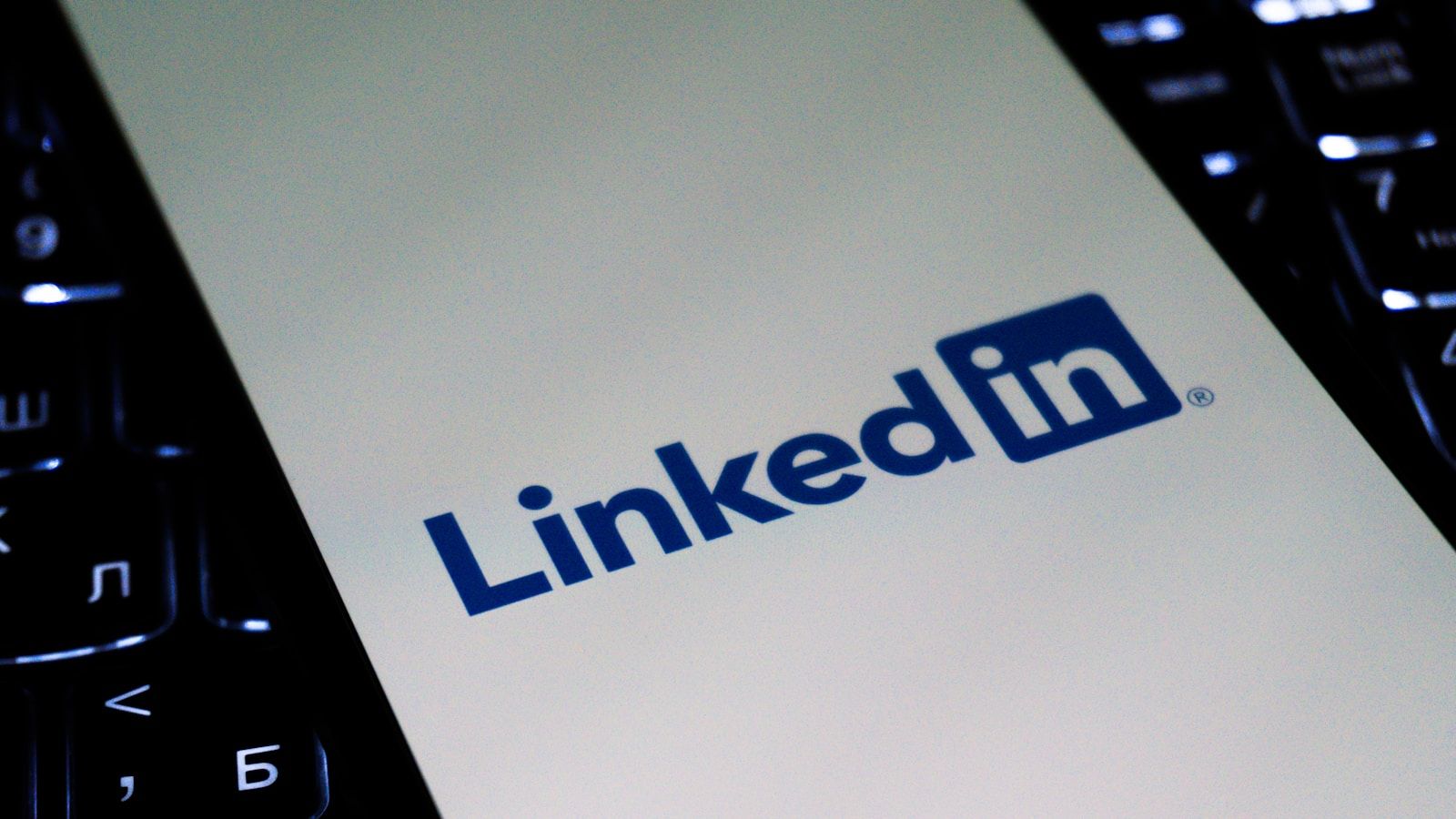 linkedin cover generator