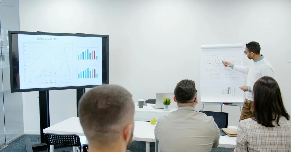 Build Your Financial Advisor Seminar Campaign