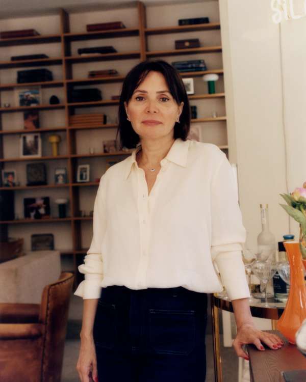 Mira Lozi for Financial Times