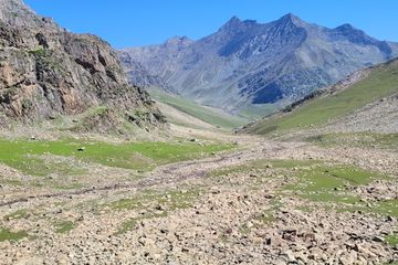 Beyond the Steppe: Unearthing the Unexpected Charms of Aktau, Kazakhstan