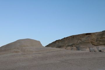 Aktau's Singing Sands: Where the Desert Whispers Secrets to the Caspian