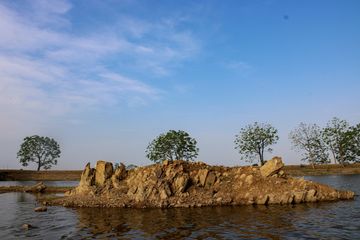 Aktau: More Than Just a Caspian Seaport - Discover the Unexpected Charm of Kazakhstan's Coastal Gem