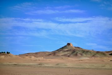 Aktau: Where the Desert Meets the Azure Dream – Unveiling the Unexpected Charms of Kazakhstan's Caspian Jewel