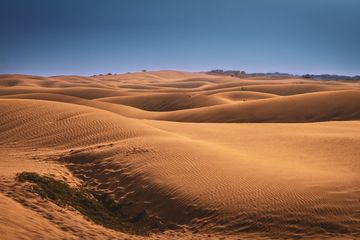 Aktau's Singing Sands: Where Nature Harmonizes with the Desert's Silence