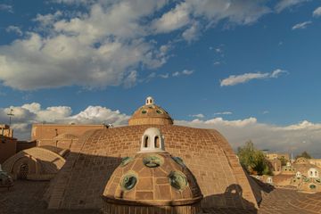 Aktau's Underground Mosque: A Spiritual Oasis in the Desert