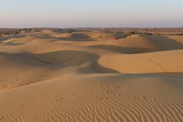 Aktau's Singing Sands: Where the Desert Harmonizes with the Caspian
