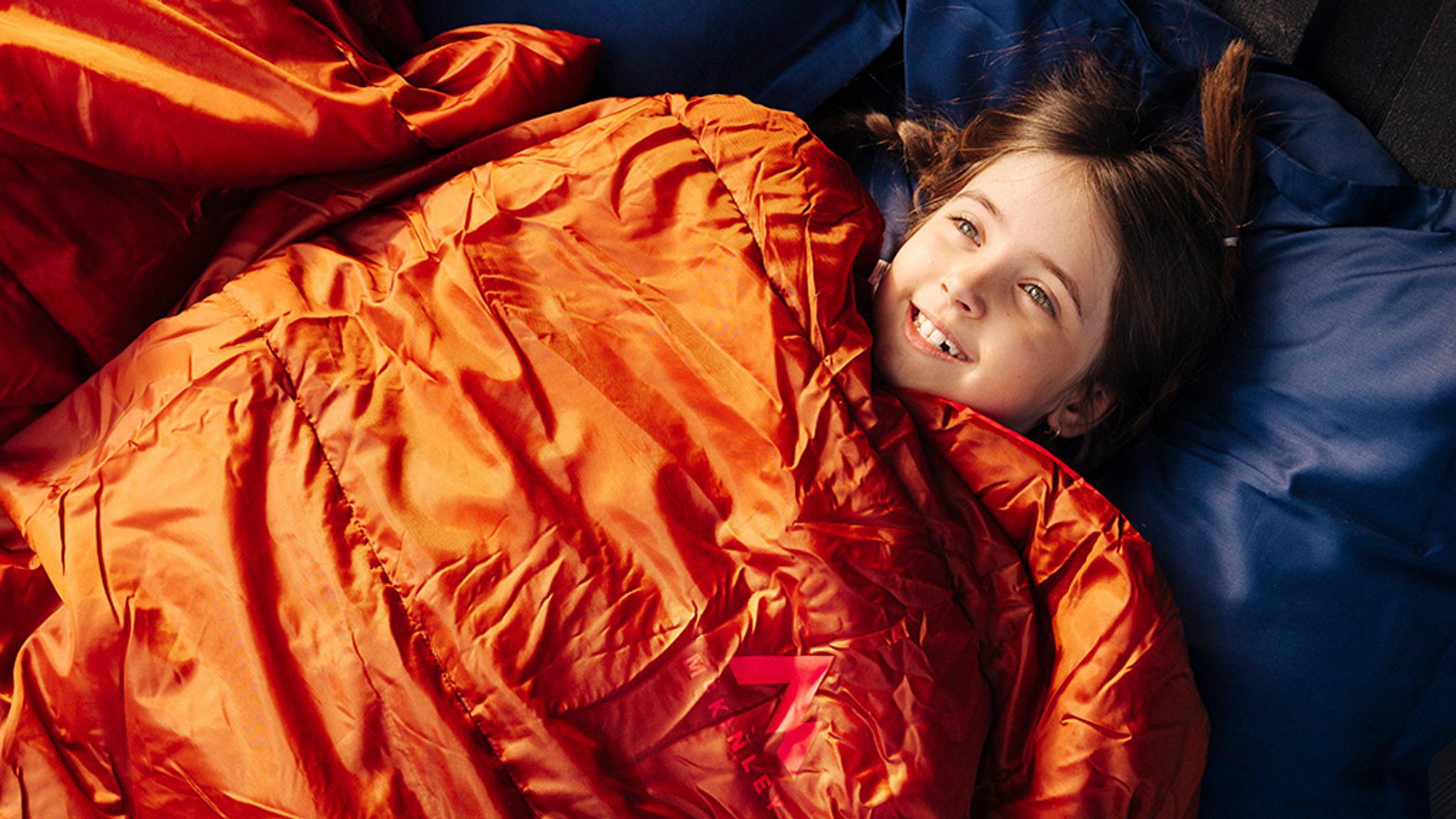 Kvinna och man i tält