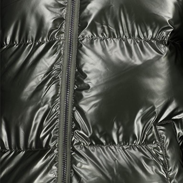 Värmande polyestervaddering