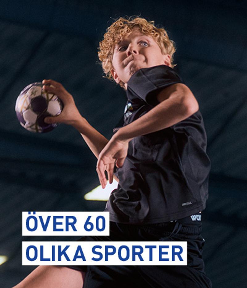 Boy playing handball with overlaid text "ÖVER 60 OLIKA SPORTER".