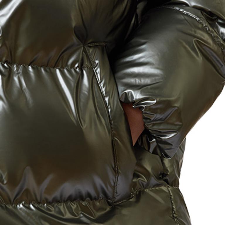 Fickor med tryckknapp