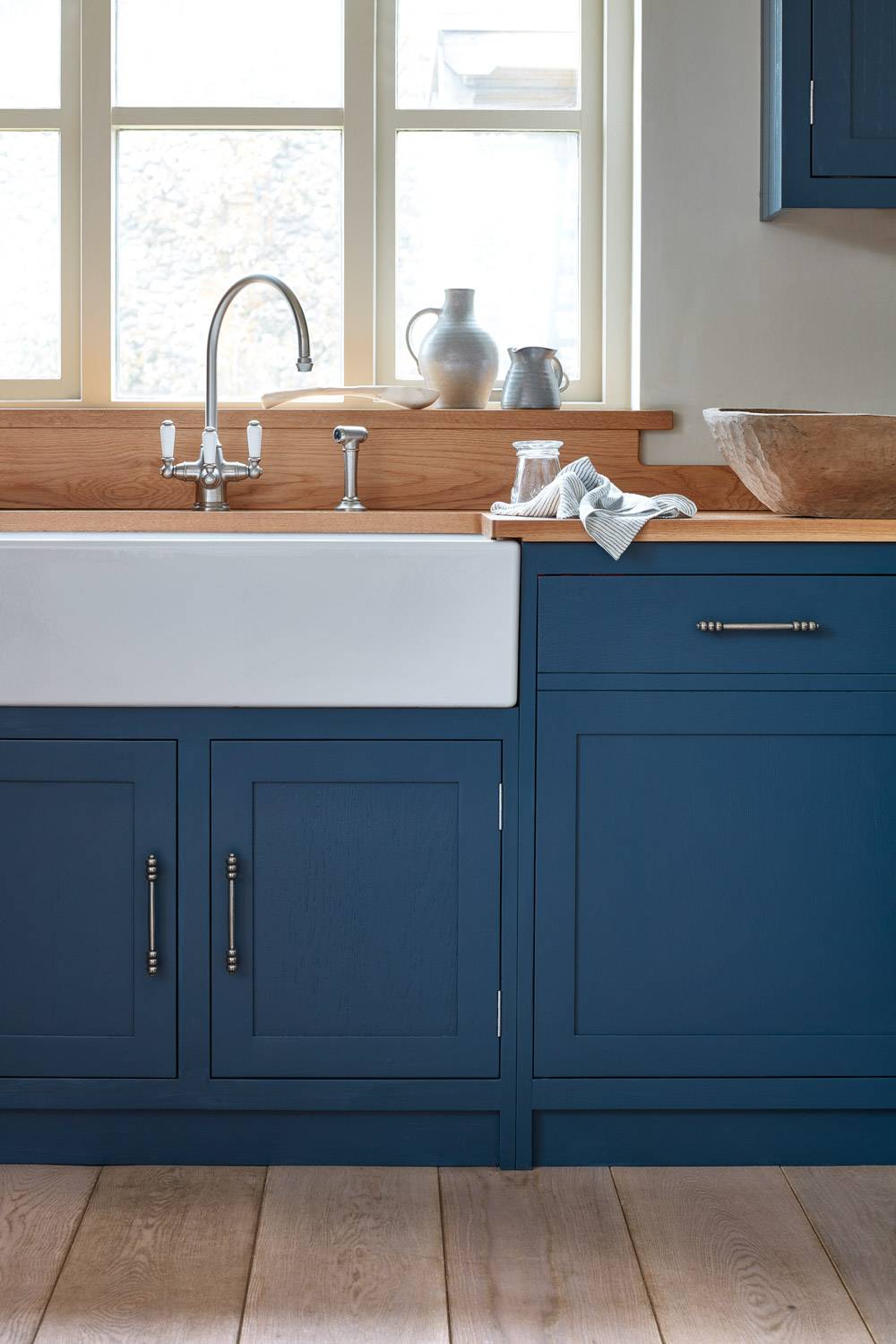 dark blue shaker door