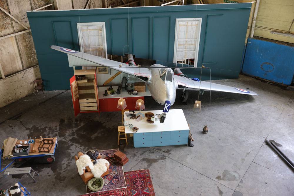 Plane-Aerial