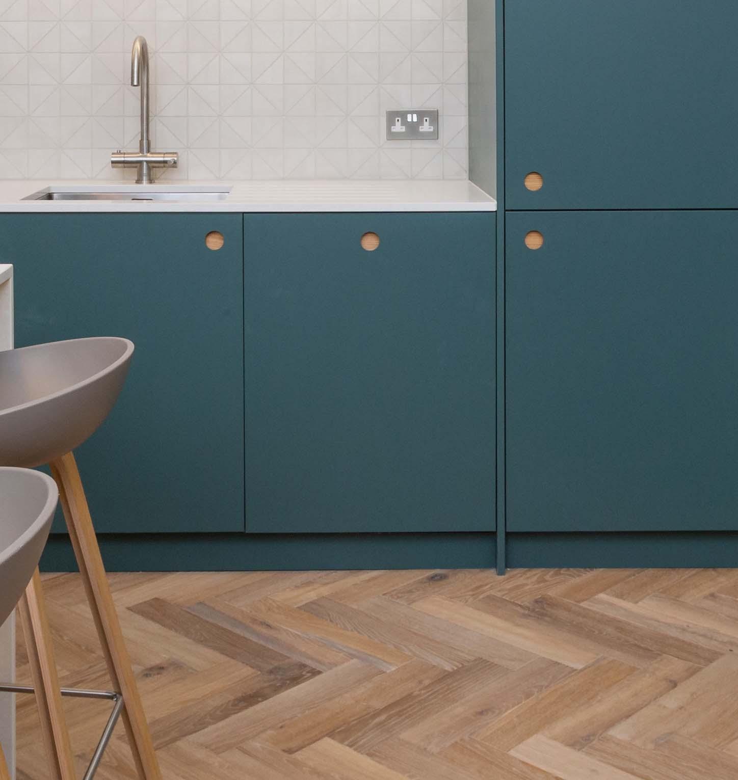 Single Cabinet
