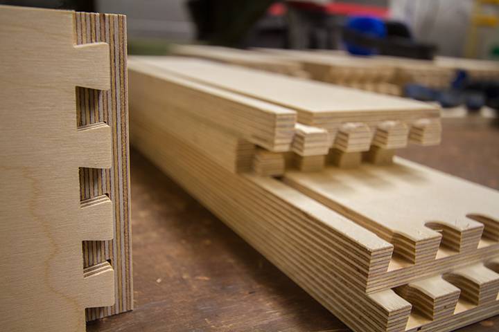 dovetail drawer box