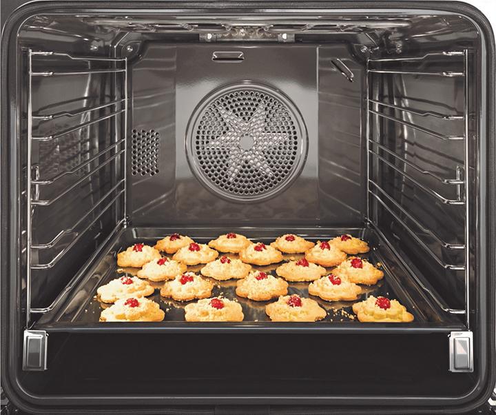 miele cleaning oven