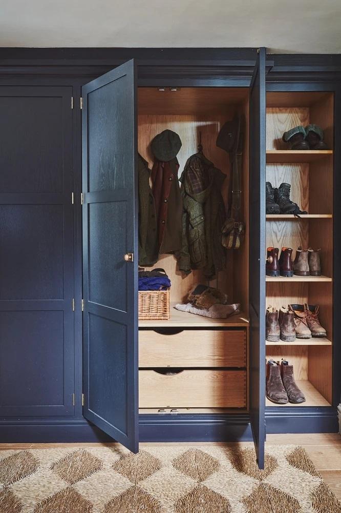 boot room 2