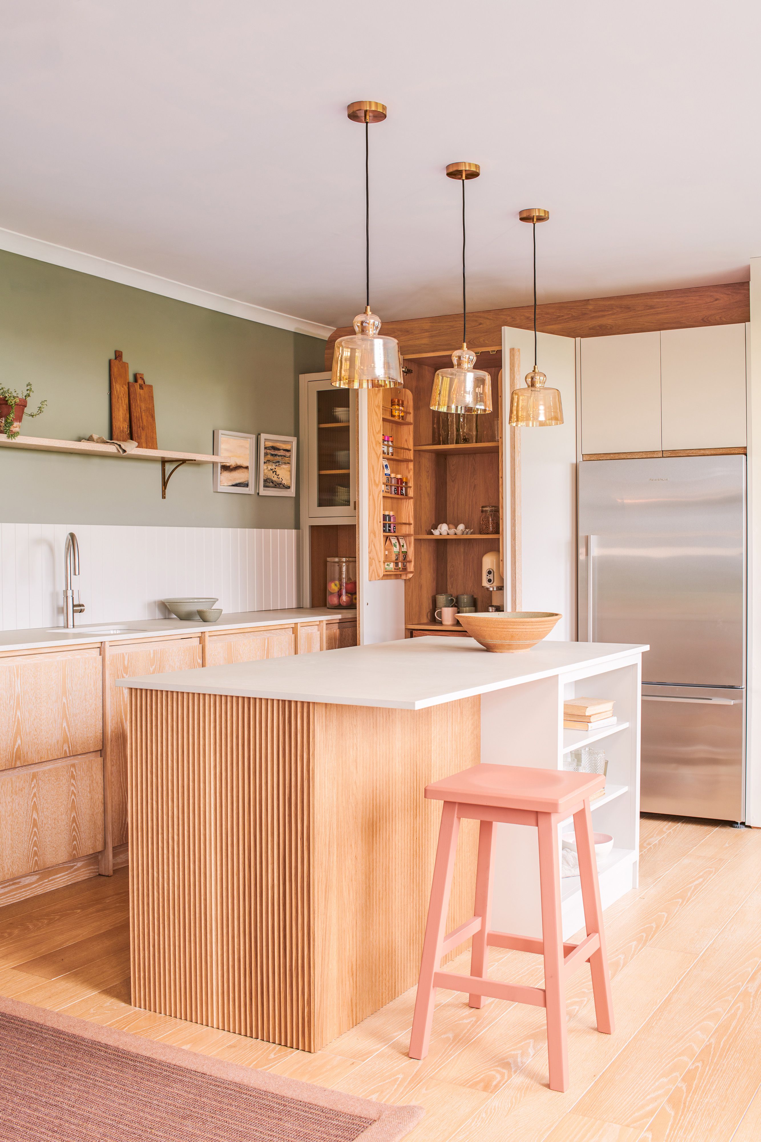 Glaven | A Modern Functional Kitchen In Sleek White & Oak