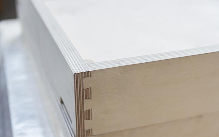 dovetail drawer box