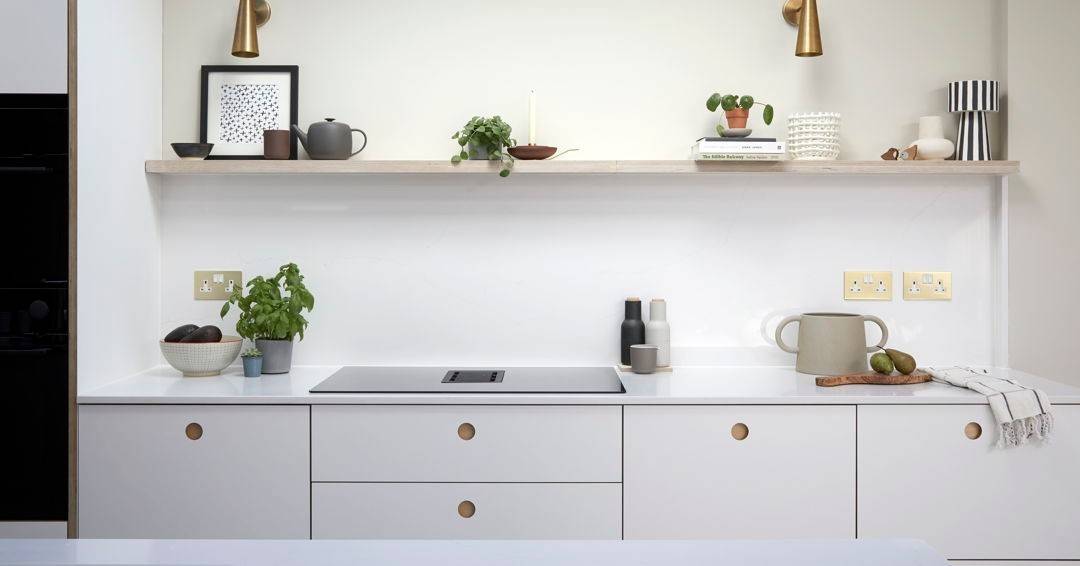 white%20kitchen%20@somedaydesigns
