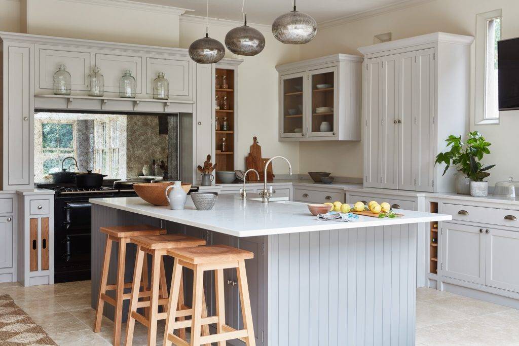 grey shaker kitchen