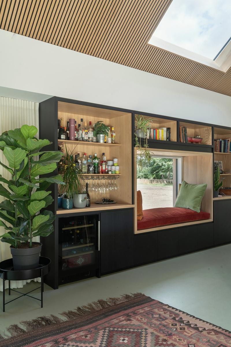 Timbers cocktail cabinet