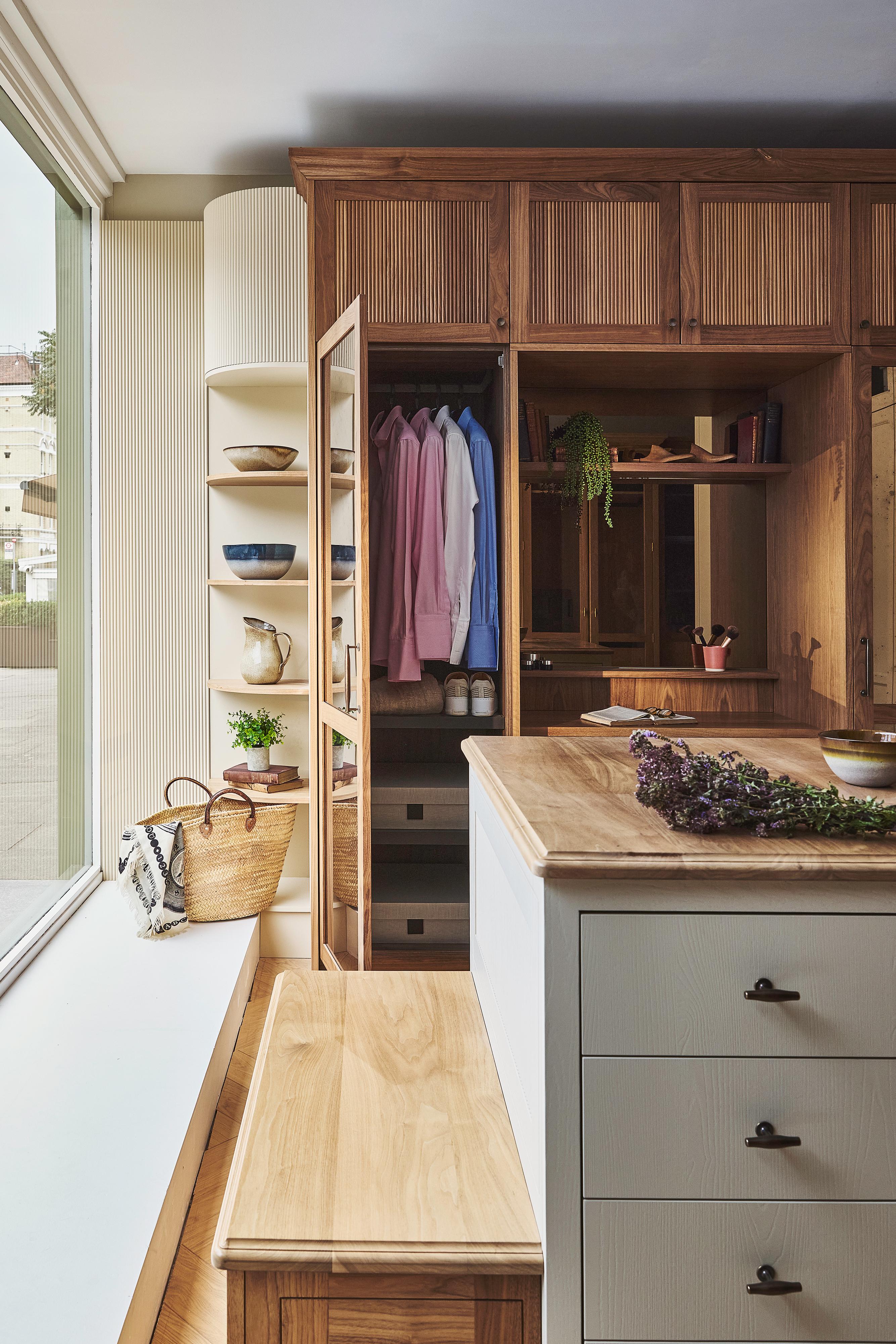 Bespoke Single Wardrobe