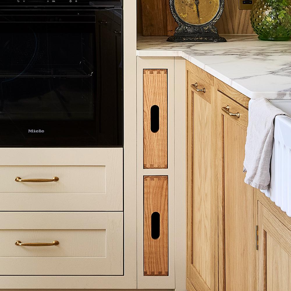 Integrated Tray Housing
