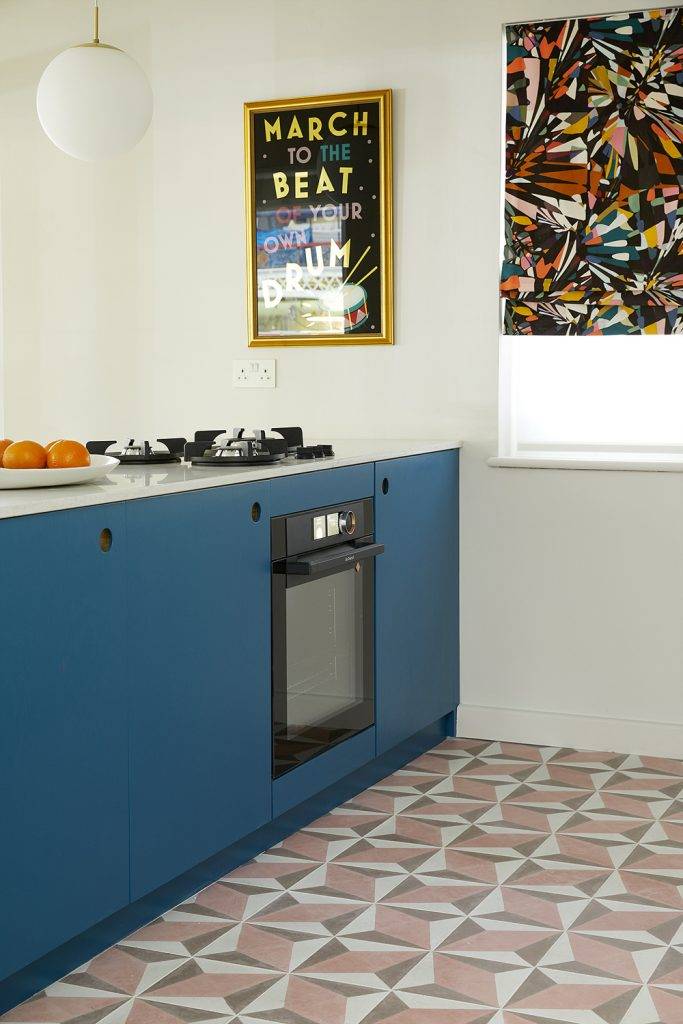 Sophie_Robinson_-IHS_2018_Innovation_home_Ideal_Home_Show_oven_LR-1-683x1024