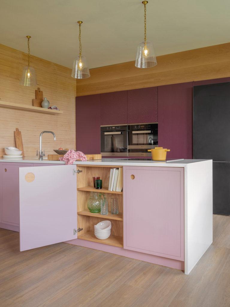 ShowroomFinal005-768x1024