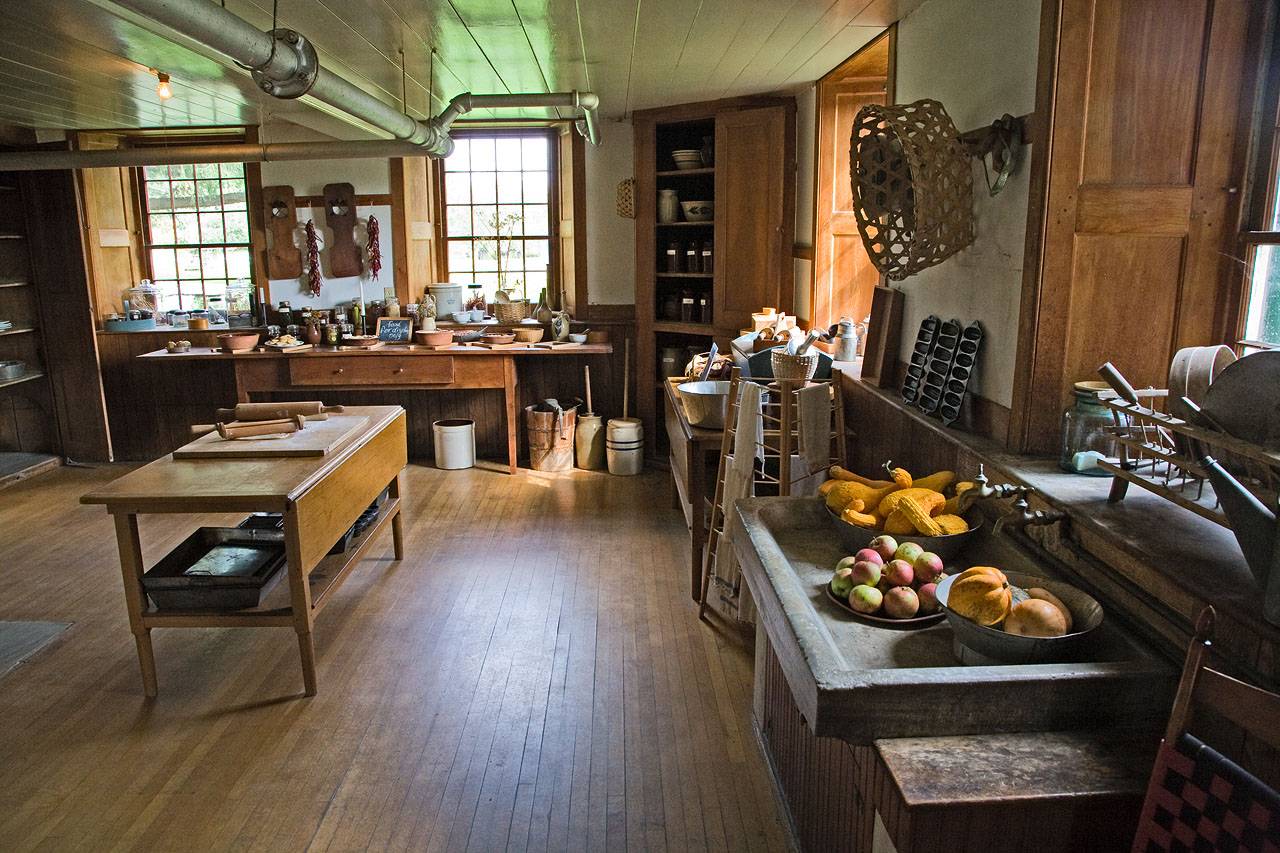 original shaker kitchen example